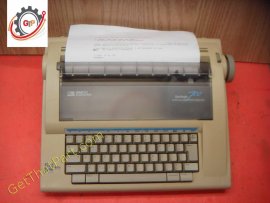 Smith Corona Spellmate 700 Portable Electronic Dictionary Typewriter